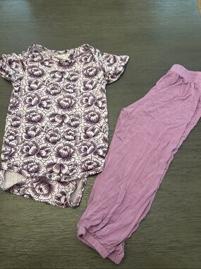 kate quinn Lavender Floral Short-Sleeve Set